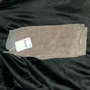 NWT alleta baby 12m italy soft brown corduroy cute button bottoms Adorable